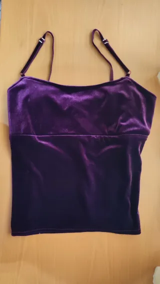 Top fiesta terciopelo berenjena con tirantes