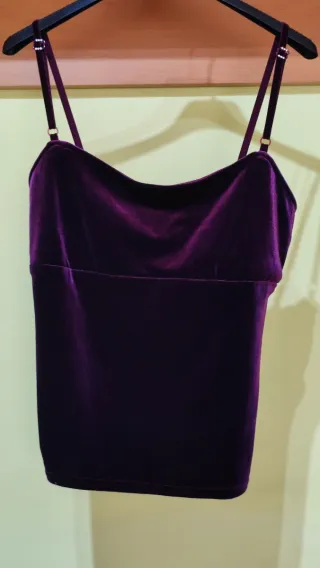 Top fiesta terciopelo berenjena con tirantes