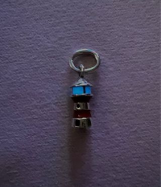 Charm de Faro que brilla en la oscuridad