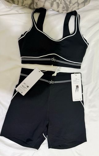 Conjunto Alo Yoga Negro