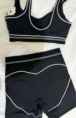 Conjunto Alo Yoga Negro