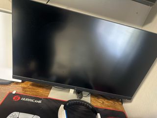 Consola PS5 Digital + Monitor HP + Cuffie