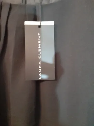 Vestido negro sin mangas Laura Clement