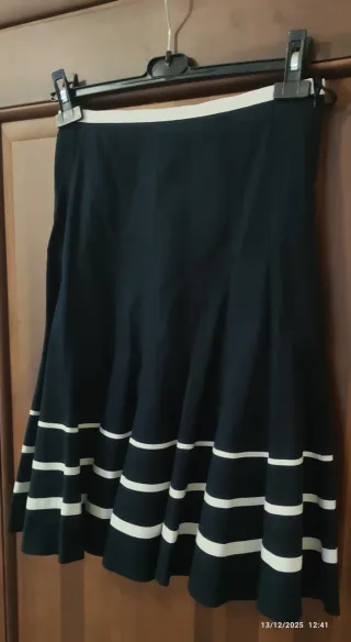 Gonna Luisa Spagnoli blu e bianca tg.44