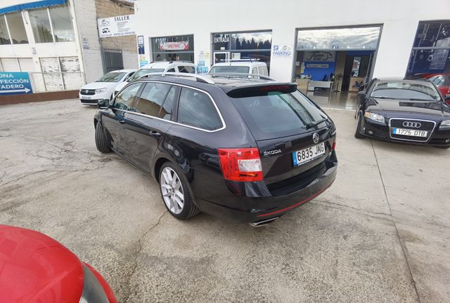 Skoda Octavia RS Combi DSG
