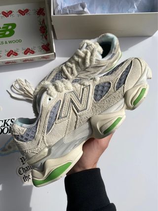 New Balance 9060 Beige/Verde Talla 39.5
