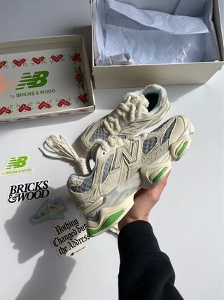 New Balance 9060 Beige/Verde Talla 39.5