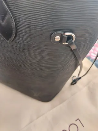 Bolso LV Negro Grande con Cartera