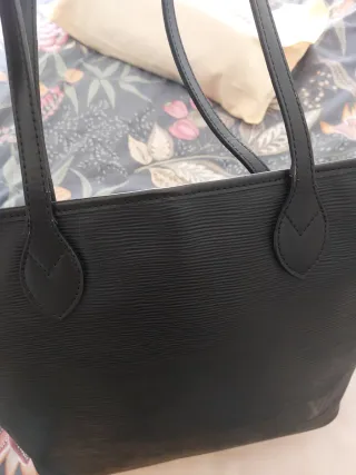 Bolso LV Negro Grande con Cartera