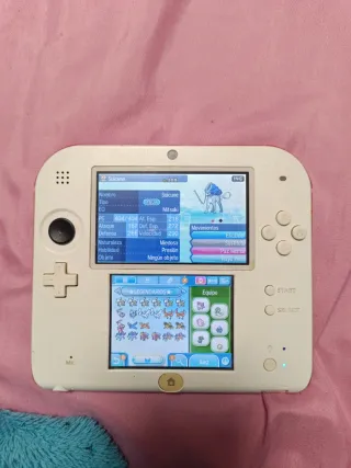 Nintendo 2DS+Pokémon Ultraluna+Game Boy Color