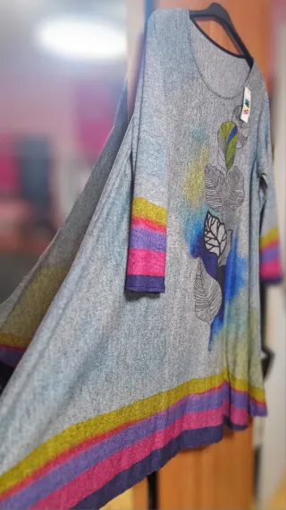 Vestido midi estampado hojas