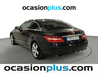 Mercedes-Benz Clase E E 200 CGI Coupé Blue Efficiency Elegance 135 kW (184 CV)