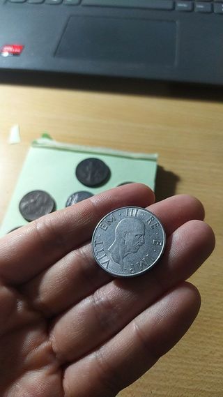 Lotto di 8 monete italiane da collezione