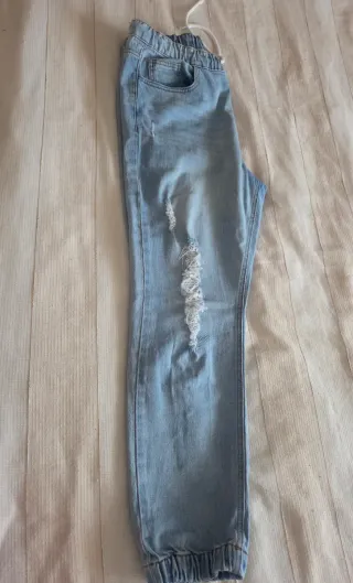 Joggers vaqueros desgastados con cordón Pull&Bear