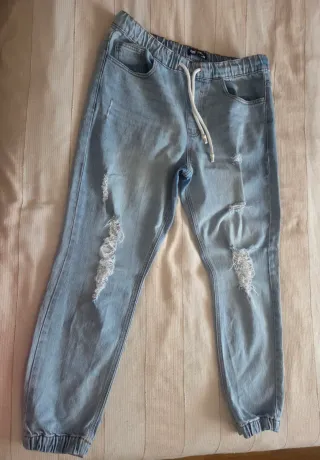 Joggers vaqueros desgastados con cordón Pull&Bear