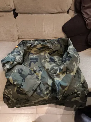 Chaquetón militar grueso camuflaje