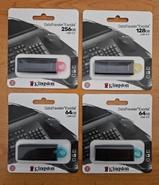 Pack 4 Pendrives Kingston 64-128-256 GB USB 3.2