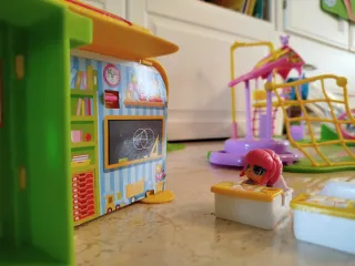 Piny Pon Scuola e Parco con Accessori