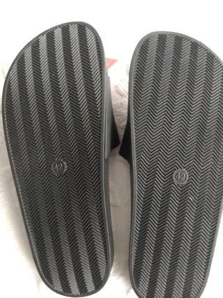 Chanclas NUEVAS con Etiquetas