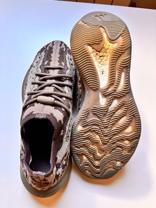 Adidas Yeezy Boost 380 Hombre Grises