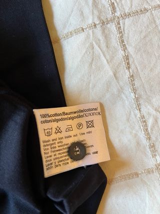 Polo Hugo Boss negro manga larga