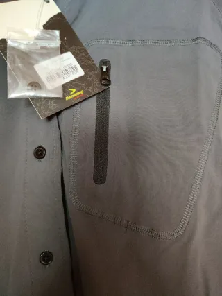 Ropa Montaña Mujer Talla M, 2 camisas a estrenar