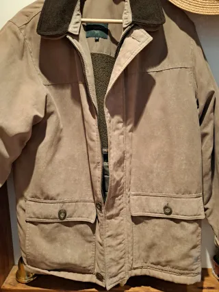 Chaqueta abrigo bolsillos hombre