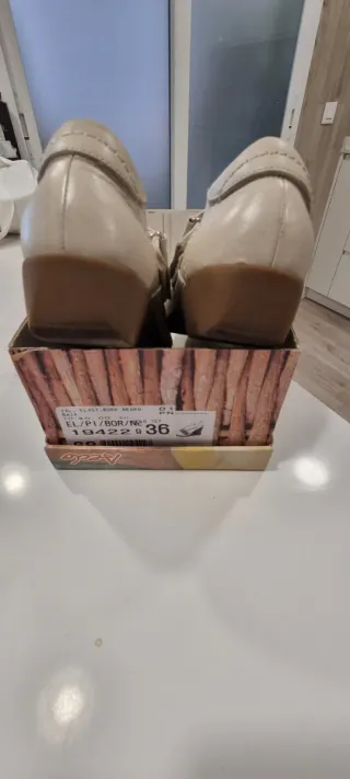 Zapatos de descanso beige