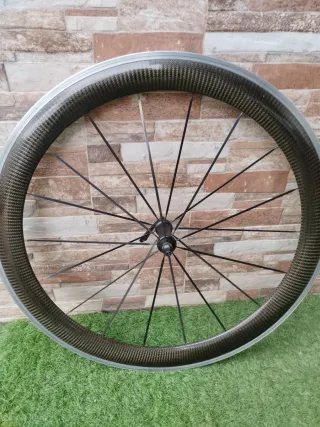 Llanta Delantera carbono SRAM C60