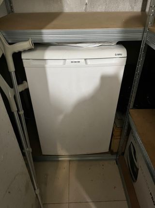 Congelador pequeño BRU