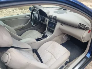 Mercedes-Benz w203 2005