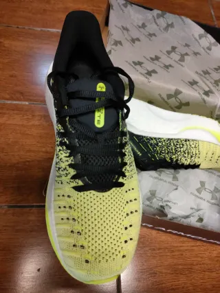 Zapatillas Under Armour running INFINITE ELITE