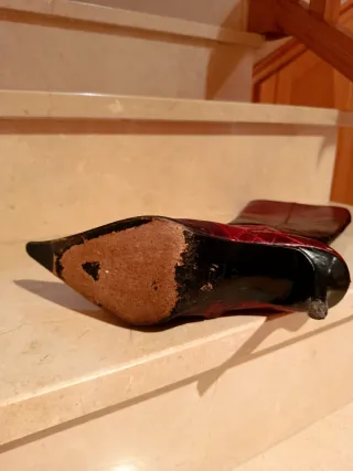 Botas piel cocodrilo granate y chocolate