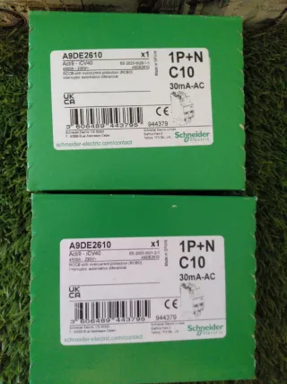 Interruptor Automático Schneider Electric A9DE2610