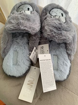 Zapatillas casa Snoopy Peanuts