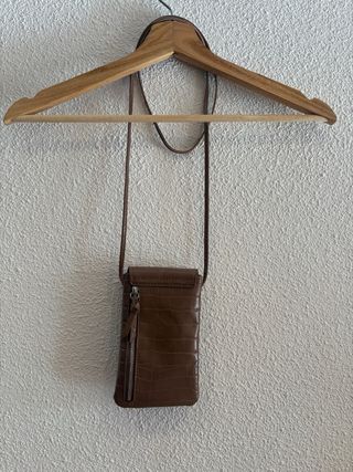 Bolso porta móvil
