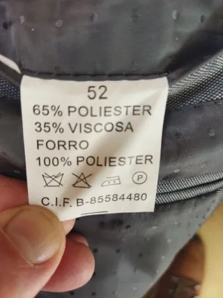 Traje con tres usos, nuevo!!