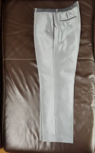 Traje con tres usos, nuevo!!