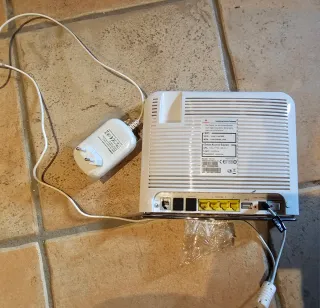 Router Vodafone Blanco