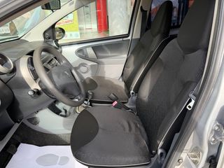 Peugeot 107 2010
