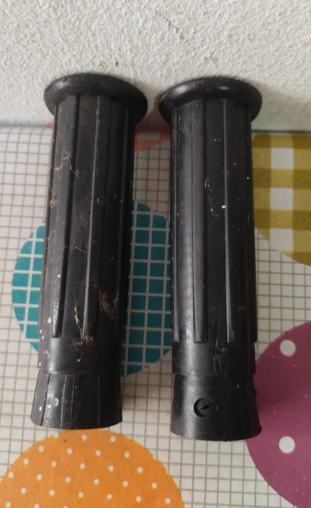 2 Patas Muebles Ajustables 13cm Plástico Negro