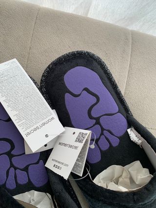 Zapatillas pantuflas Huesos Esqueleto