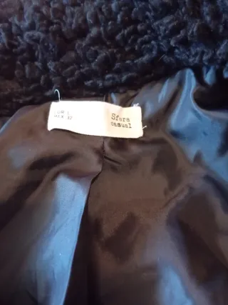 Abrigo negro de pelo sintético mujer