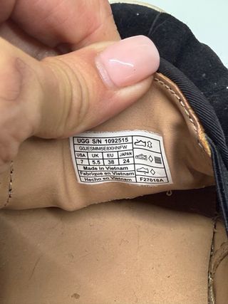 UGG Luci ciabatte scamosciate nere 38