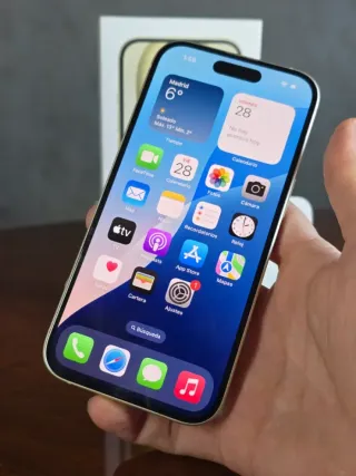 iPhone 15 Giallo 128GB