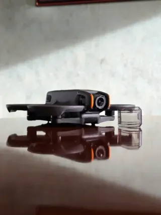 DJI Avata 2 Drone + Batteria Originale