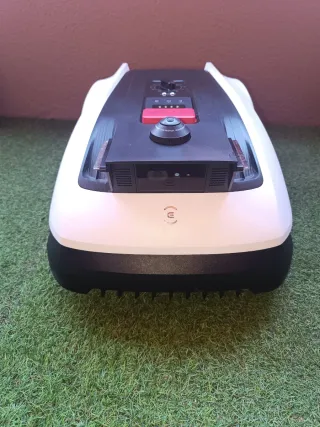 Cortacésped Robótico ECOVACS GOAT O500