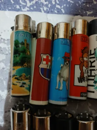 Collezione 19 accendini CLIPPER 2022-2025