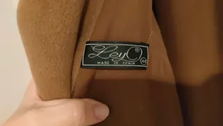 Abrigo chaquetón marrón camel talla 44