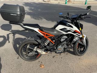 KTM 125cc 2020 - 27000 km.